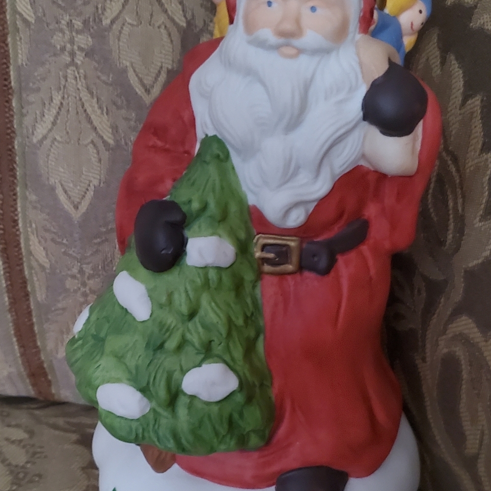 Partylite's Father Christmas Music Box